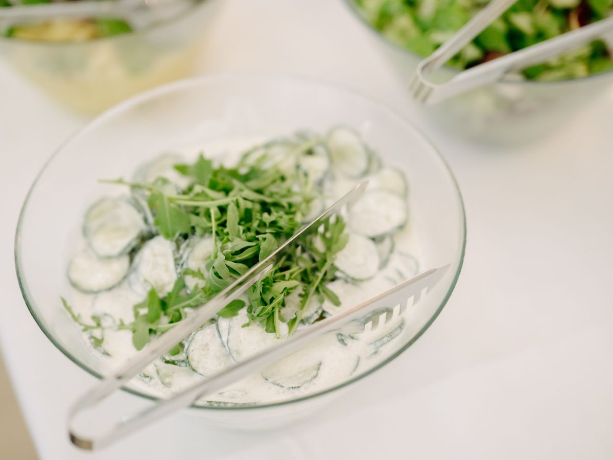 Frischer Salat mit regionalen Zutaten im Restaurant Giuseppe in Purbach